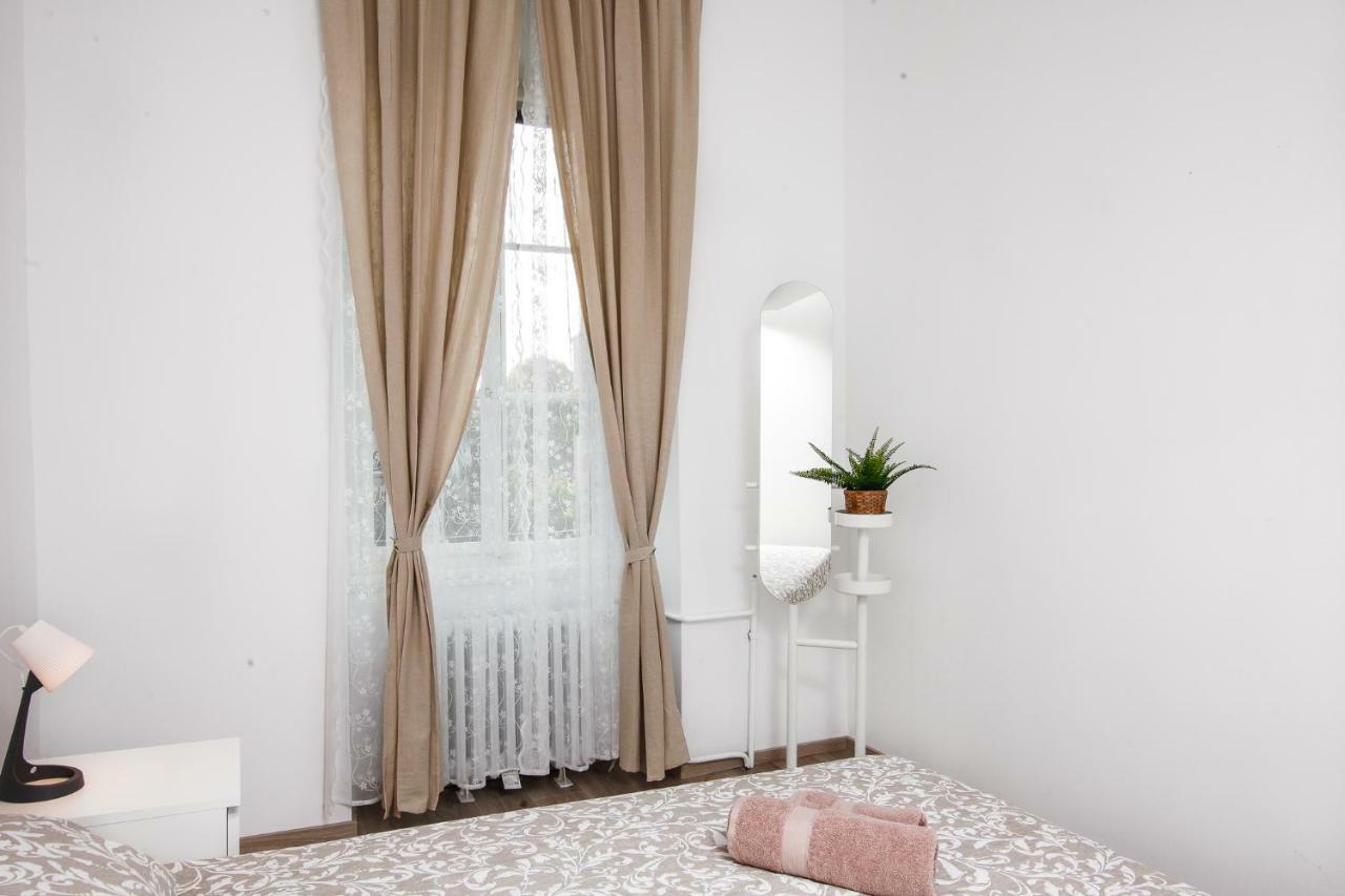 Apartment Kensi*** Pula Exterior photo